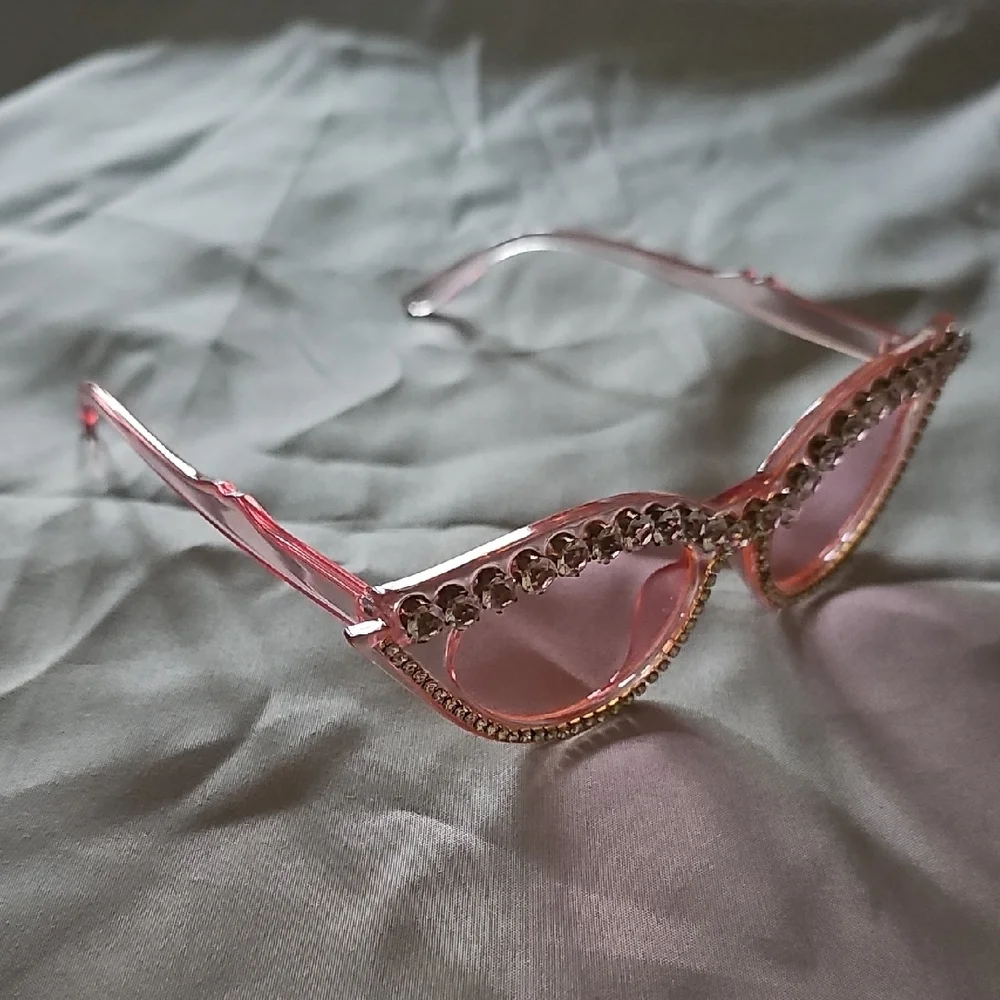Pink Rhinestone Cat-Eye Sunglasses - Picture 4 of 6